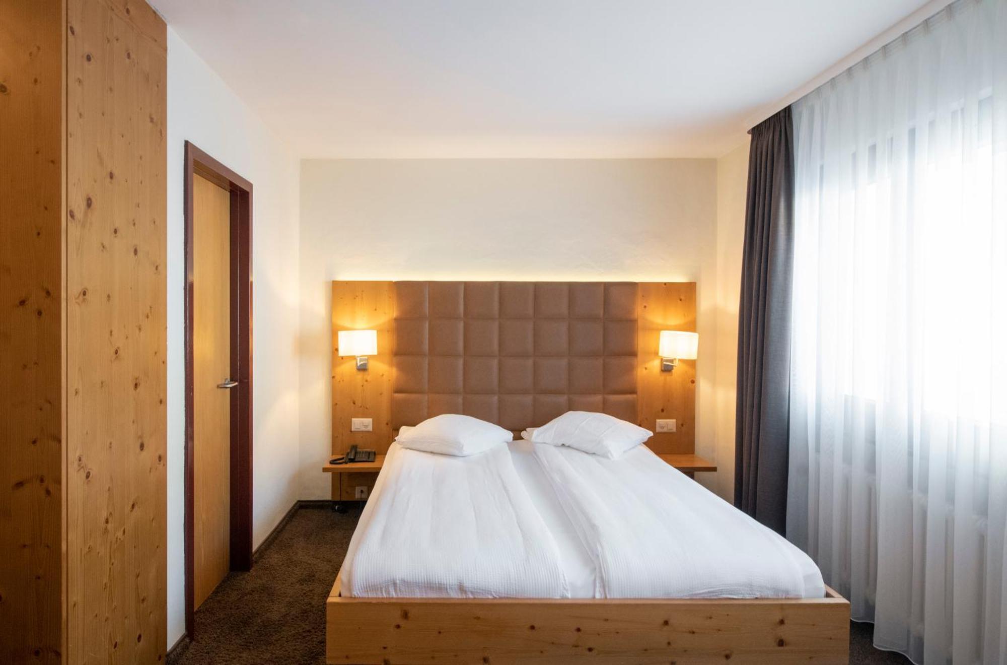 Hotel Olympic - Montana Center Кран-Монтана Экстерьер фото